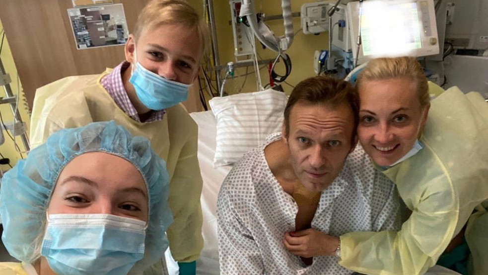 Jobban van: posztolt a berlini kórházból Navalnij