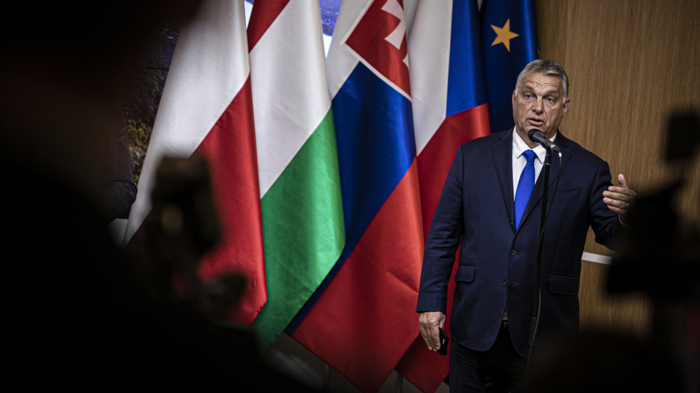 Orbán nyílt levelet írt az Európai Bizottságnak, felfüggeszti kapcsolatait az alelnökkel