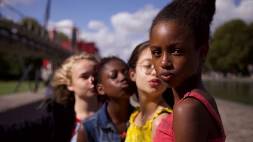 „Epsteinnek is tetszene”: 11 éves „érzéki táncos” gyerekekről készült filmmel sokkol a Netflix