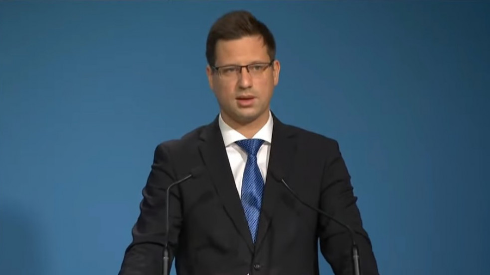 Gulyás: április végére négymillió felett lesz a beoltottak száma