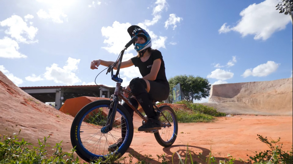 Amerikai zászlót égetne olimpiai győzelme esetén egy transzsportoló