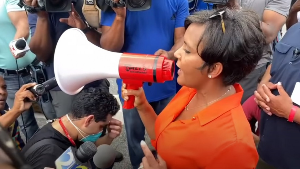 Atlanta polgármestere: Több kárt okozunk egymásnak, mint a rendőrség nekünk