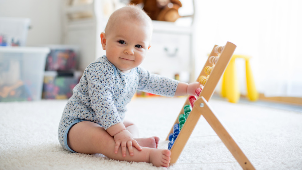 Friss kutatás: jóval okosabbak a kisbabák, mint korábban gondolták
