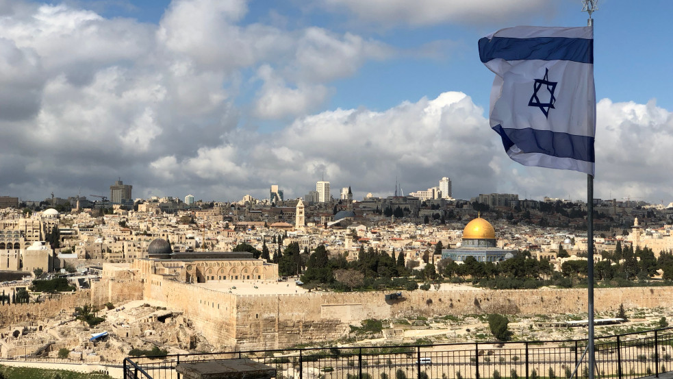 Bár Jeruzsálemet Izrael fővárosaként ismeri el, ismét "megszállt területekről" szól Biden jelentése