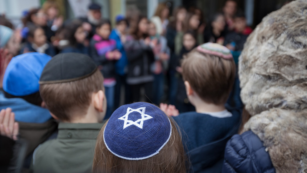 Szalay-Bobrovniczky: a zsidó közösség biztonságban élhet Magyarországon