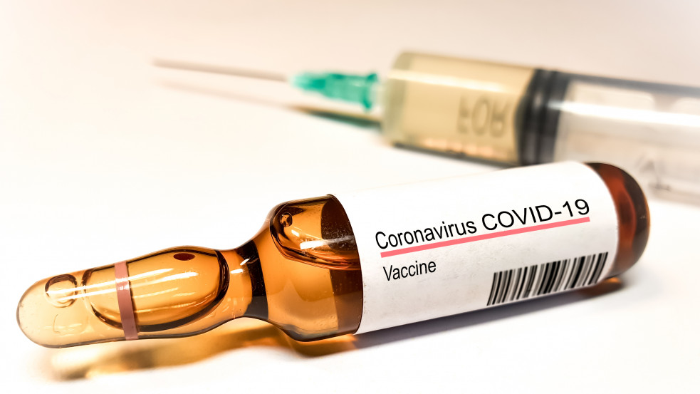 Merkely: már decemberben elindulhat a koronavírus elleni oltás Európában