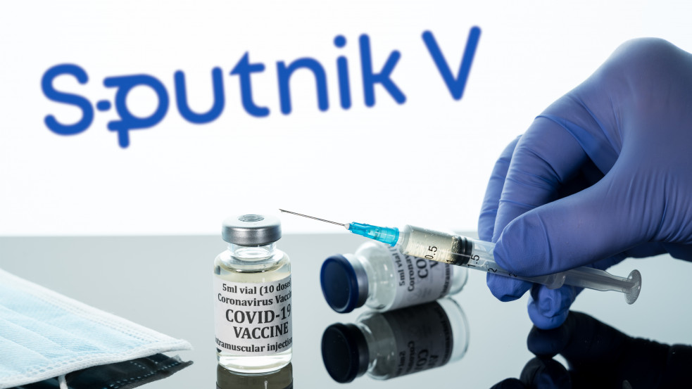 Megkezdte a Szputnyik V vakcina kiértékelését az Európai Gyógyszerügynökség
