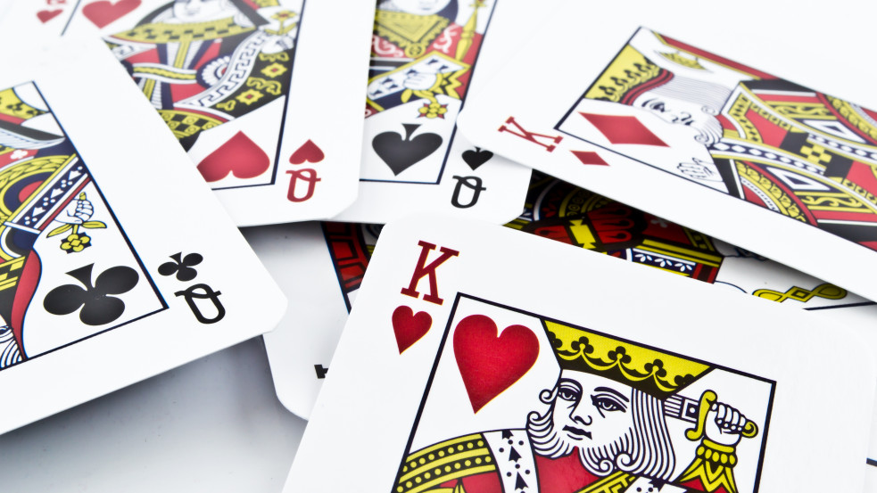 "Miért ér többet a király a királynénál?" - A francia kártyát is elérte a gendersemlegesítési hullám