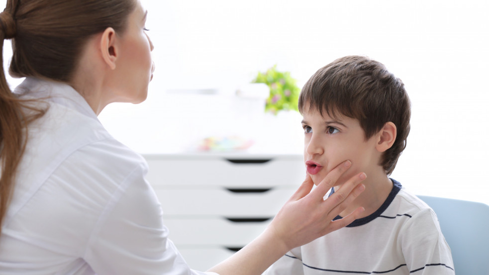 Drasztikusan visszavetette a gyermekek beszédfejlődését a járvány