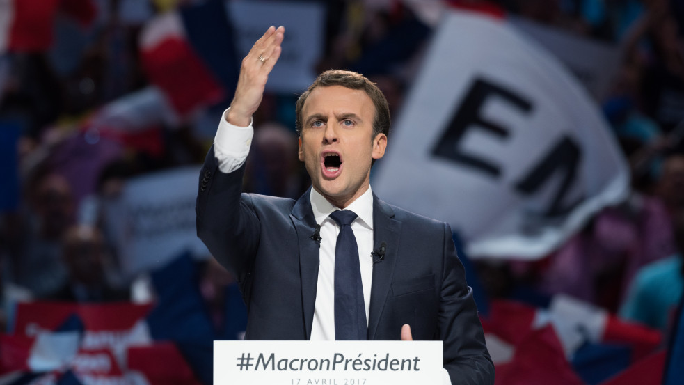 Macron: fennáll a veszélye, hogy a francia muszlimok „ellentársadalmat” hoznak létre