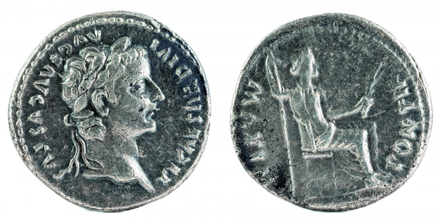 Tiberius császár ezüstpénze.