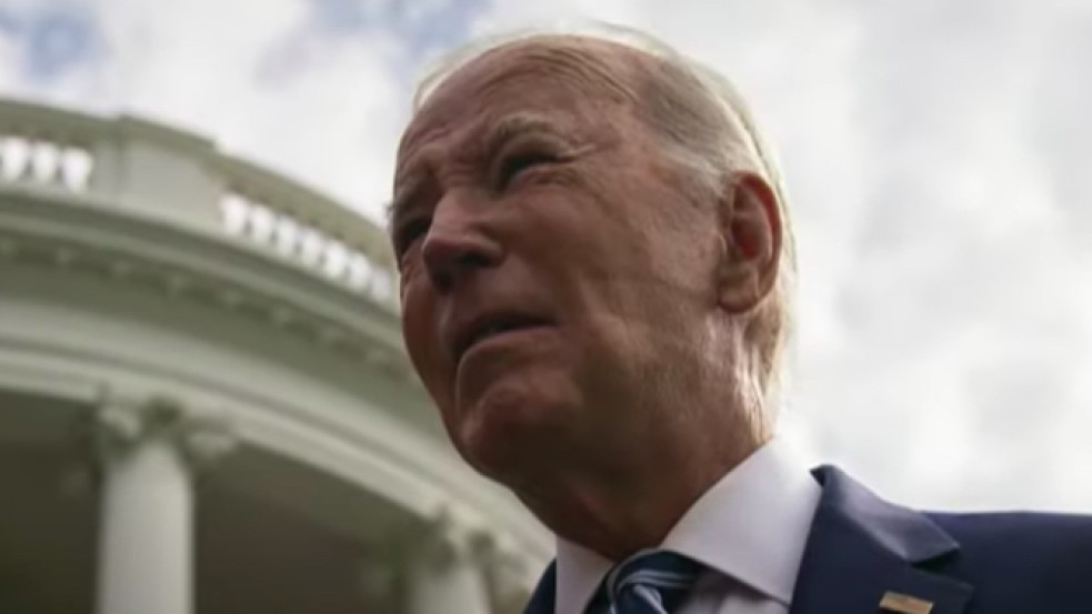 Furcsa csíkok voltak Biden arcán, a Fehér Ház elmondta, milyen egészségügyi probléma áll a háttérben