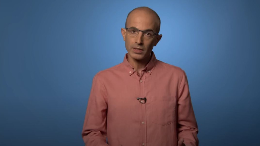 Juval Harari: a mesterséges intelligencia néhány éven belül új Bibliát írhat