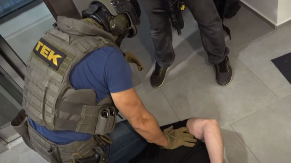 – Terrortámadásra készült egy norvég férfi Budapesten, elfogta a TEK