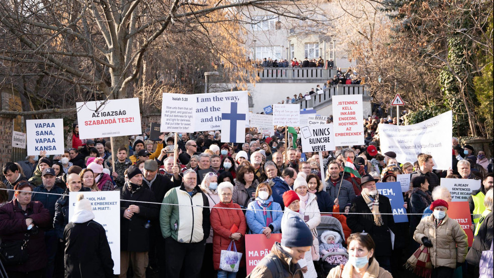 Thousands Demonstrated in Hungary for a Finnish MP Standing on Trial for Quoting from the Bible