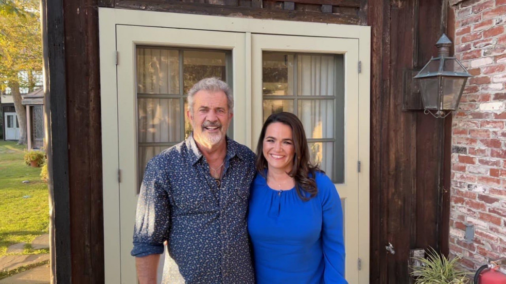 „Találkozás egy amerikai Hazafival” – Mel Gibsonnal találkozott a magyar államfő