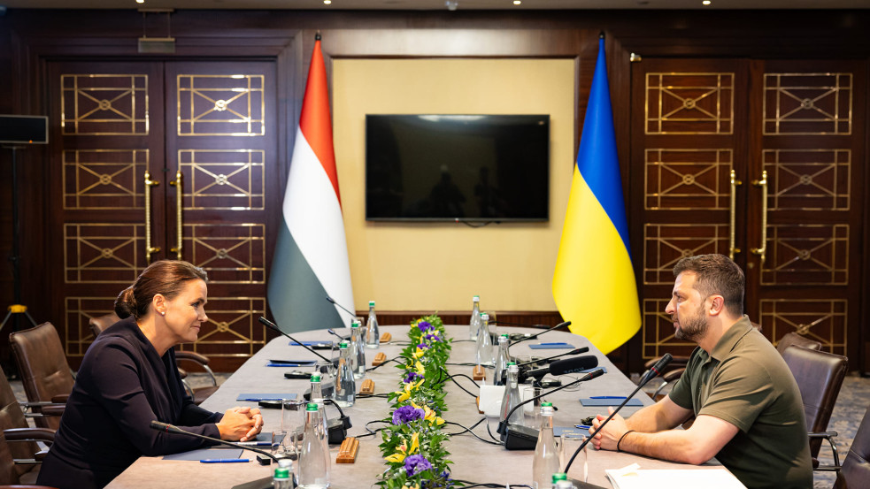 Zelenszkij állítja: kész megadni a magyaroknak azokat a jogokat, amiket az ukrán kisebbség is megkap idehaza