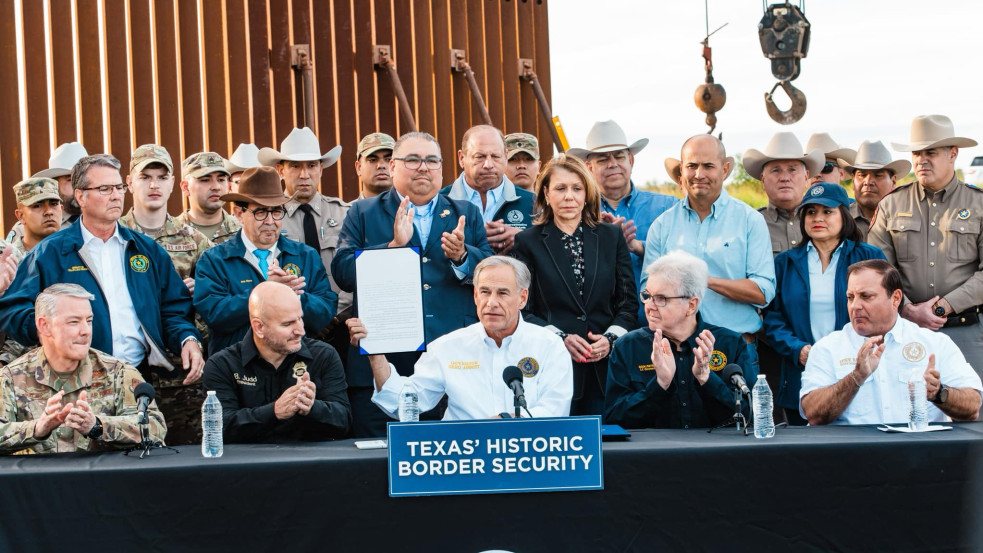 25 republikánus kormányzó állt ki Texas mellett, miután a Legfelsőbb Bíróság ellene ítélt