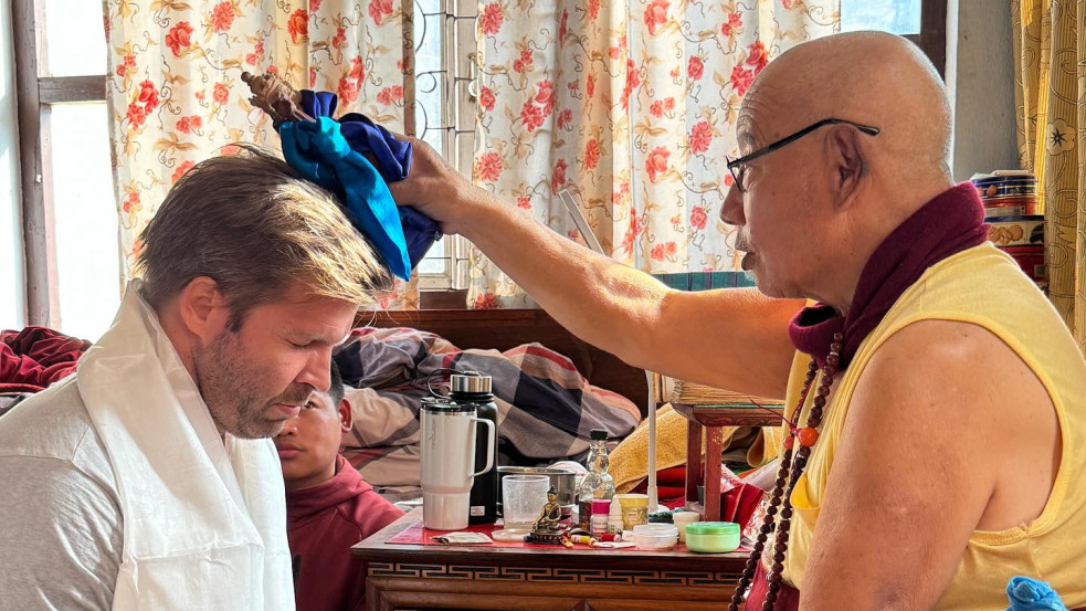 Tibeti spirituális utazásra ment Sebestyén Balázs - képek