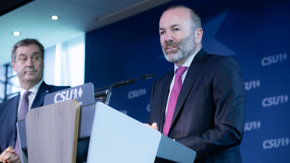 Budapestre jön Manfred Weber, hogy Magyar Péterrel tárgyaljon