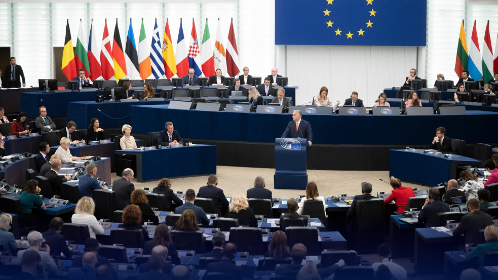 Videó: kőkemény vita volt az Európai Parlamentben, ritkán látni Orbán Viktort ennyire felháborodva