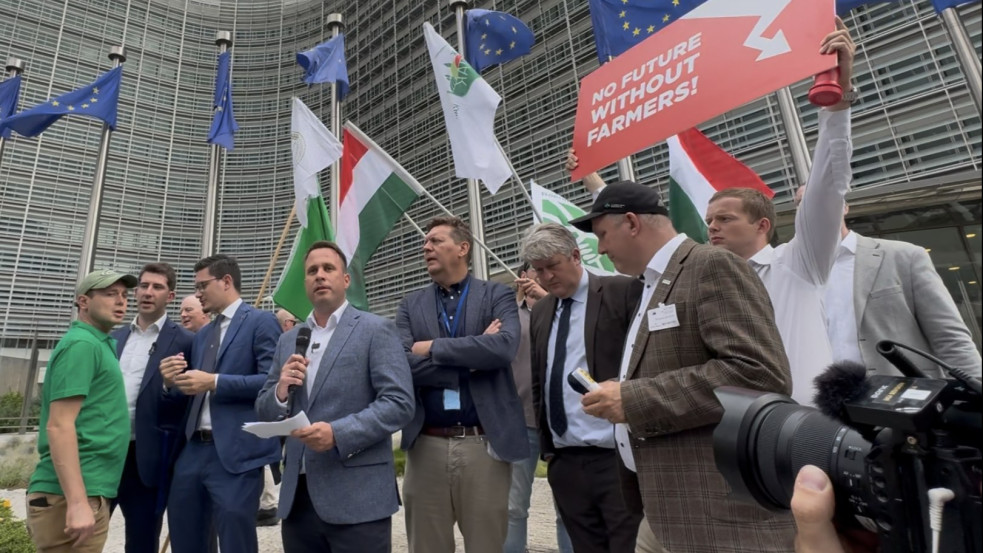 Dömötör Csaba: az Európai Bizottság mindent alá akar rendelni Ukrajna támogatásának