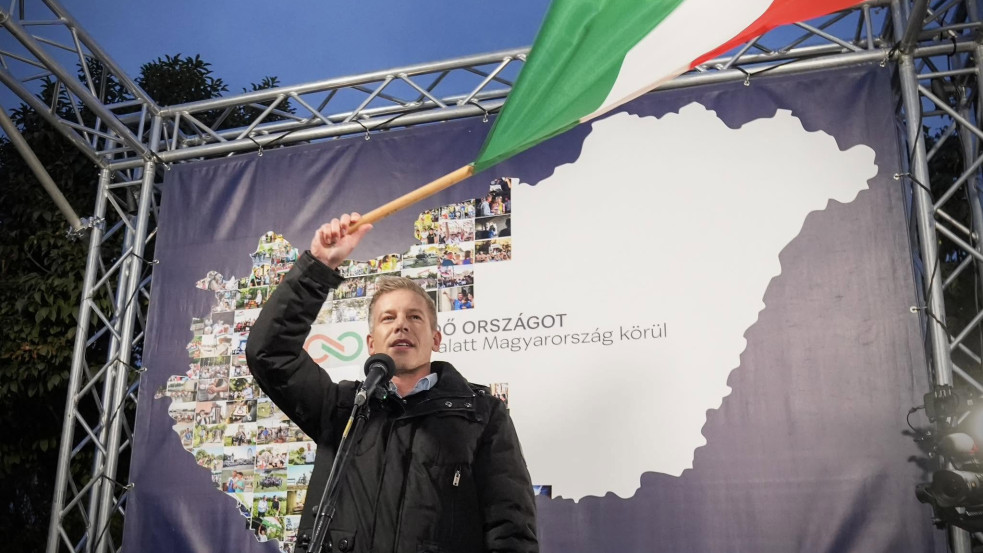 Több virtuális szabadság, erősebb elnyomás?