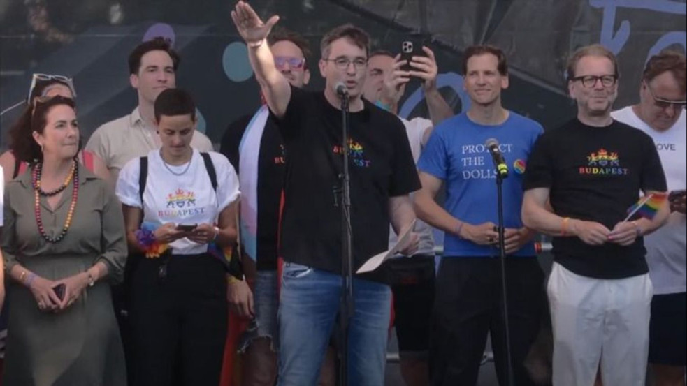 Geert Wilders kiakadt Karácsony Gergely pride-os karlendítésén - videó