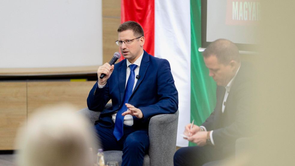 Feljelentette a miniszter a megtévesztő választási posztot