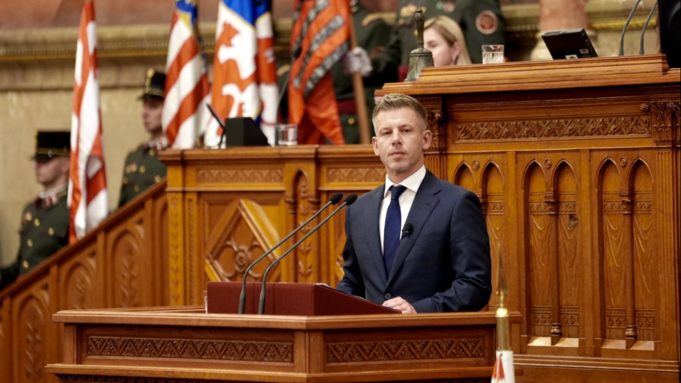 Kétharmados fordulat: Jön a nyolcéves korlát a kormányfőknek