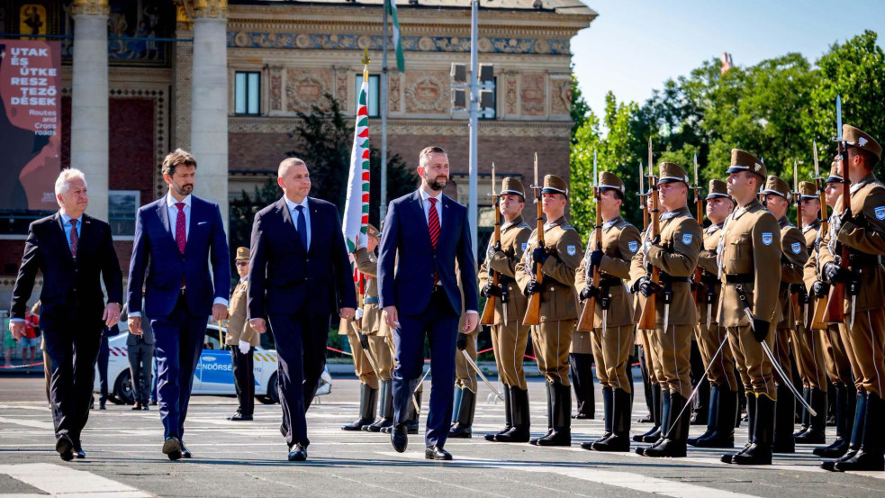 Ruszin-Szendi a nemváltókról: Aki önmagával nincs tisztában, annak nehéz fegyvert adni a kezébe