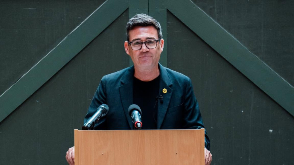 Nagy-Britannia történelmének első vállaltan katolikus miniszterelnöke Andy Burnham