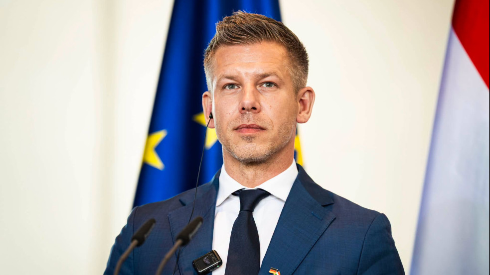 A parlamenti képviselők mentelmi jogának eltörlését kezdeményezi Magyar