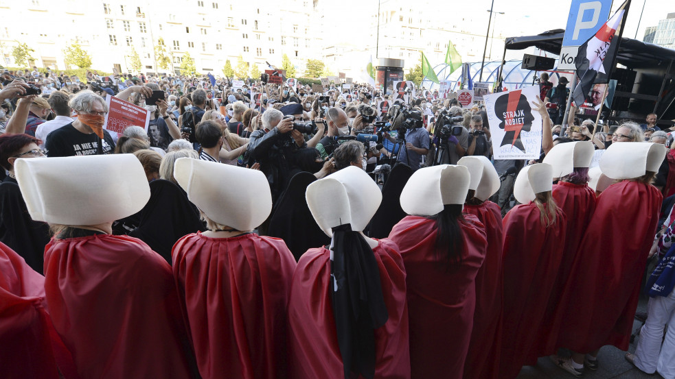 Tolerancia, progresszió és gender: így építik az új világot a szavak újraértelmezésével