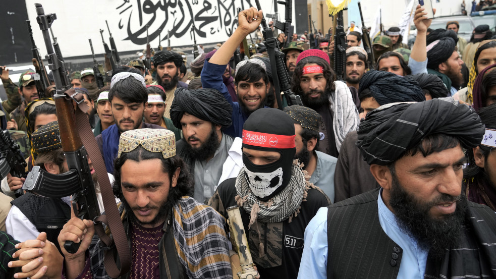 Afganisztán: szenvedést és terrort hagyott maga után Amerika
