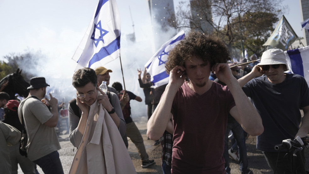 Káoszba taszítják Izraelt, hogy megszabaduljanak Netanjahutól
