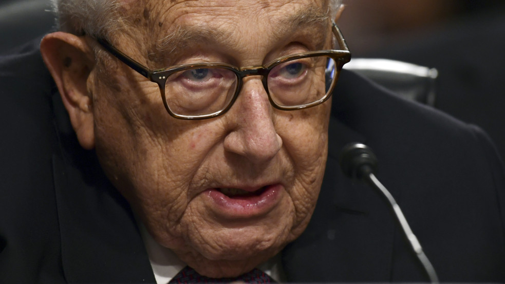 Kicsoda valójában Kissinger, aki még ma is felhívhatná Putyint vagy Hszi Csin-pinget?