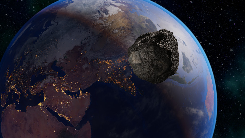 Hatalmas aszteroida tart a Föld felé, de kicsi a becsapódás esélye