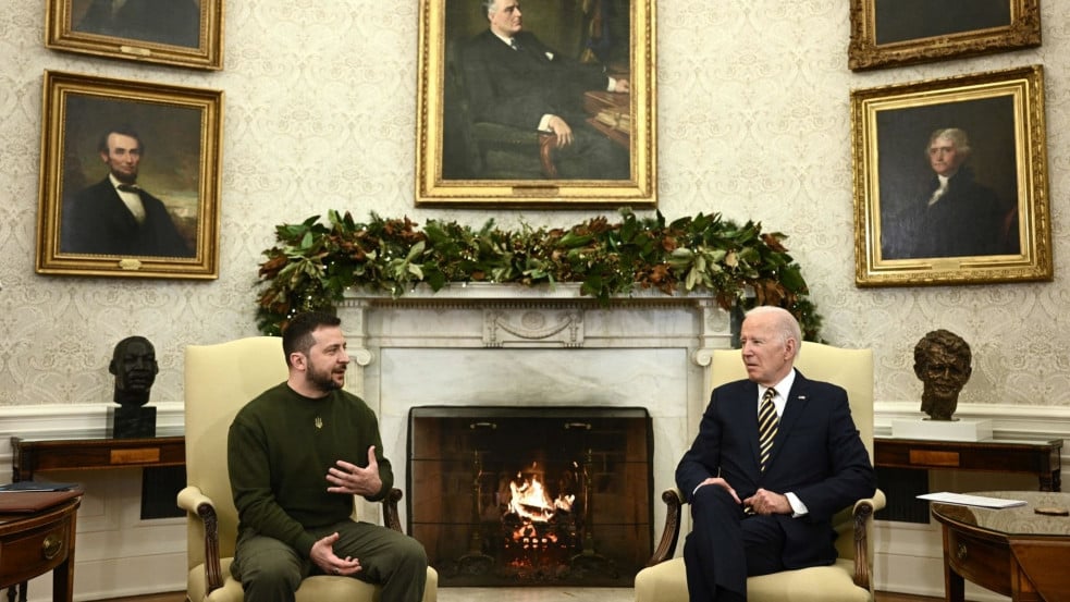 A CIA igazgatója állítólag Ukrajna ötödét ajánlotta az oroszoknak a békéért, a Fehér Ház tagad