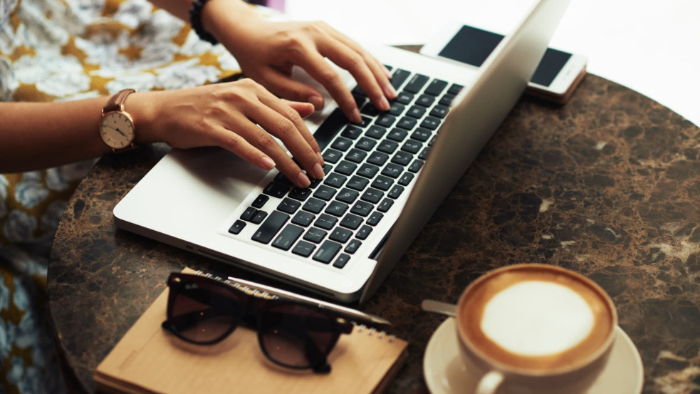Hogyan írjunk blogot? – 5 lépéses útmutató kezdőknek (x)