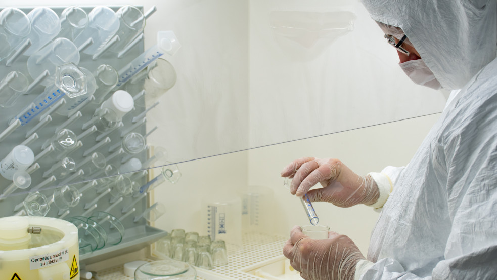 Berobbant az omikron? Megduplázódott a fertőzöttek száma