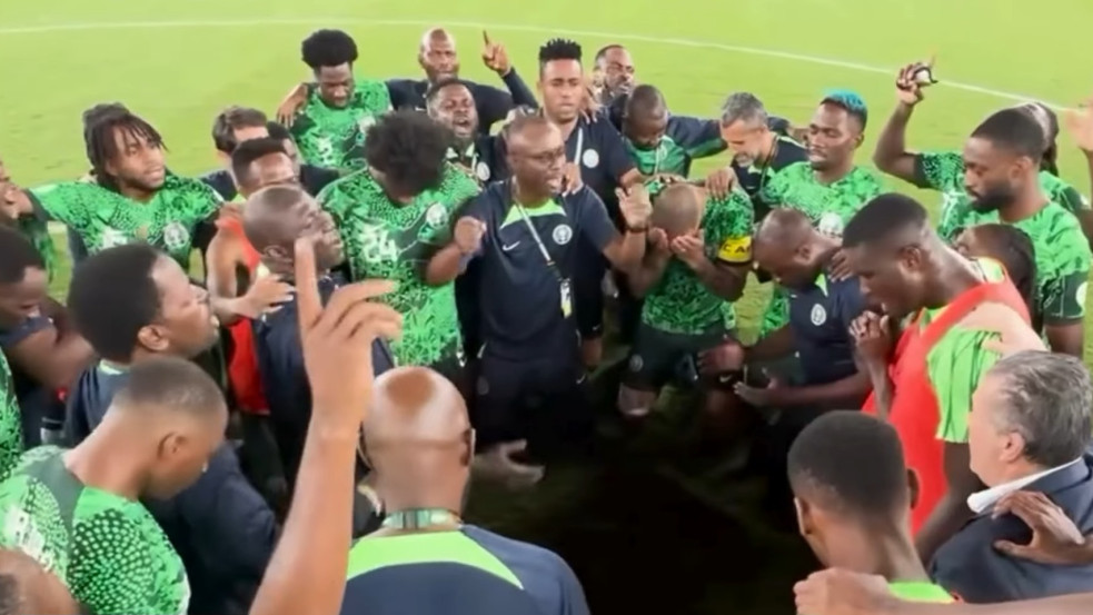 Istent dícsőítette a nigériai válogatott a döntőbe jutást követően