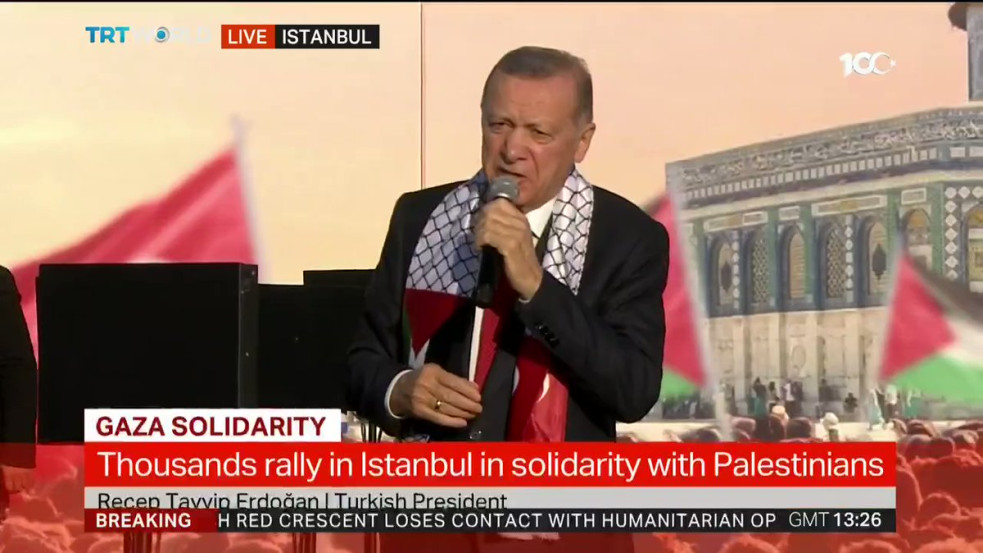 Erdogan: Hé Nyugat! Újra akarod kezdeni a kereszt és félhold háborúját? Állunk elébe!