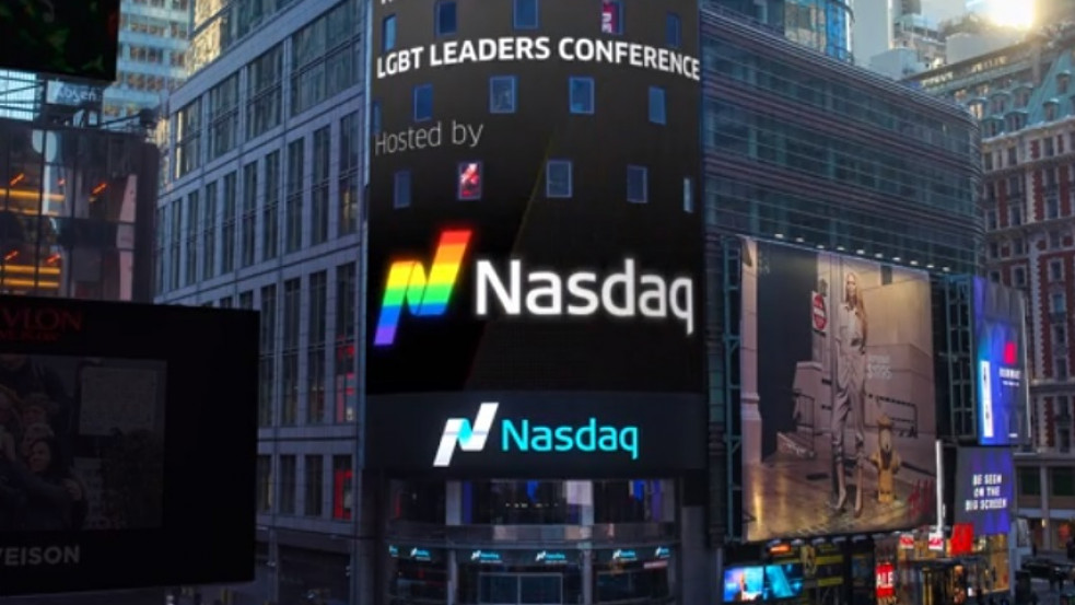 Kötelező lesz az amerikai tőzsdei cégeknek LMBTQ vagy más "kisebbségi" személyt a vezetőségükbe ültetni