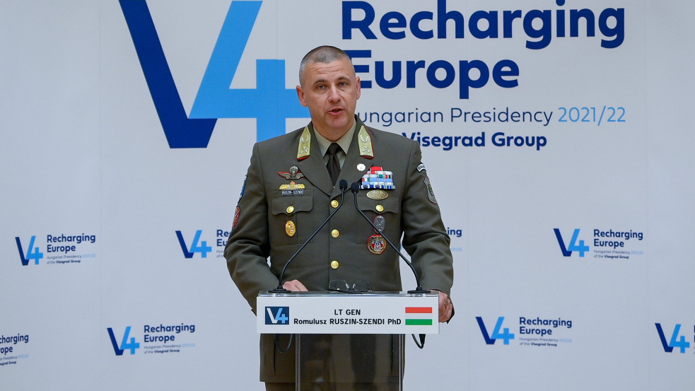 „Nagyra értékelem a baráti kapcsolatot” – Ukrajnában járt a Magyar Honvédség parancsnoka