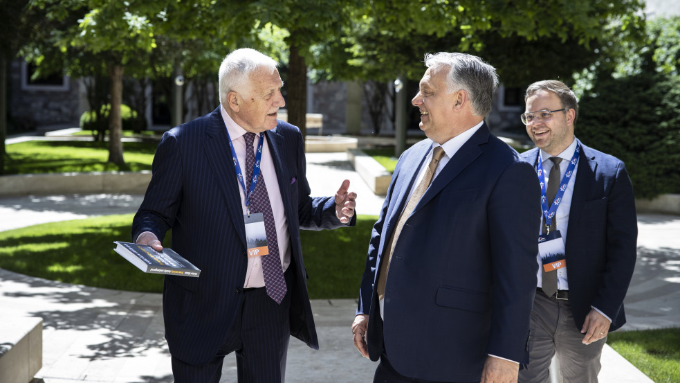 "A barikád ugyanazon oldalán vagyunk" - Václav Klaus korábbi cseh államfőt fogadta ma Orbán Viktor