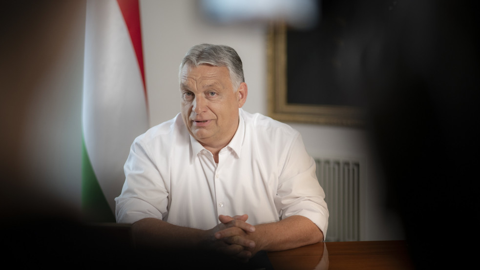 Meghozták a döntést: elveszik a multiktól az extraprofitot, hogy fenntartható legyen a rezsicsökkentés