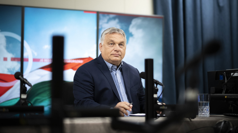 Orbán: mindenki becsülje meg a munkahelyét, harc lesz érte