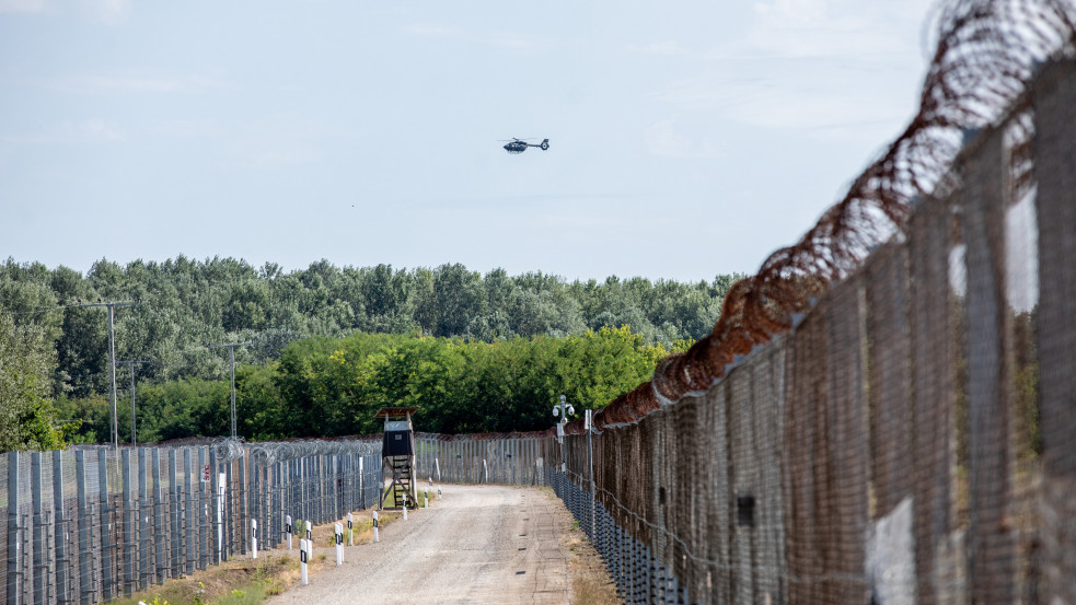 Nemzetközi nyomásra sem hajlandó korlátlan számú afgán menekült befogadására a magyar külügy 