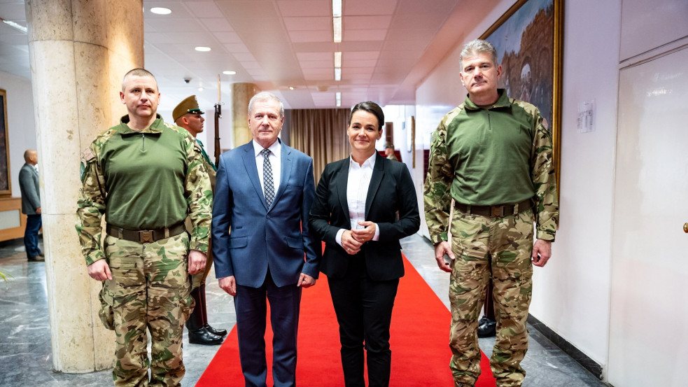 Májustól Novák Katalin lesz a honvédség főparancsnoka 